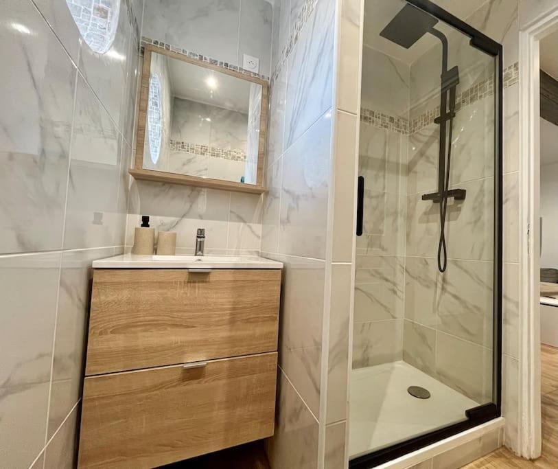Apartamento T2 Renove A 15 Min De Lyon Pierre-Bénite Exterior foto